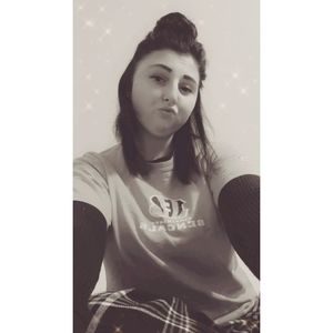 Meet your Posher, Mallory